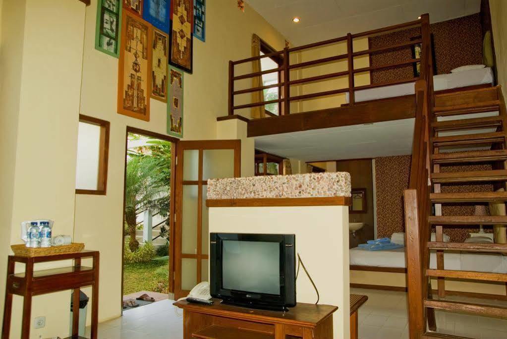 Family Hotel Gradia 2 Batu  Kültér fotó